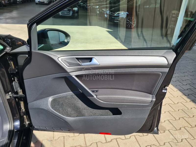 Volkswagen Golf 7 1.4 TSI STYLE