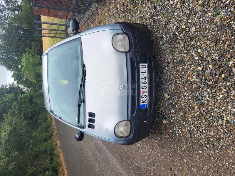Renault Twingo samo kes