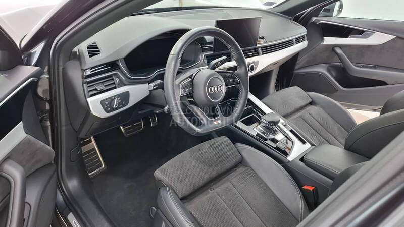 Audi A4 2.0 TDI S-LINE