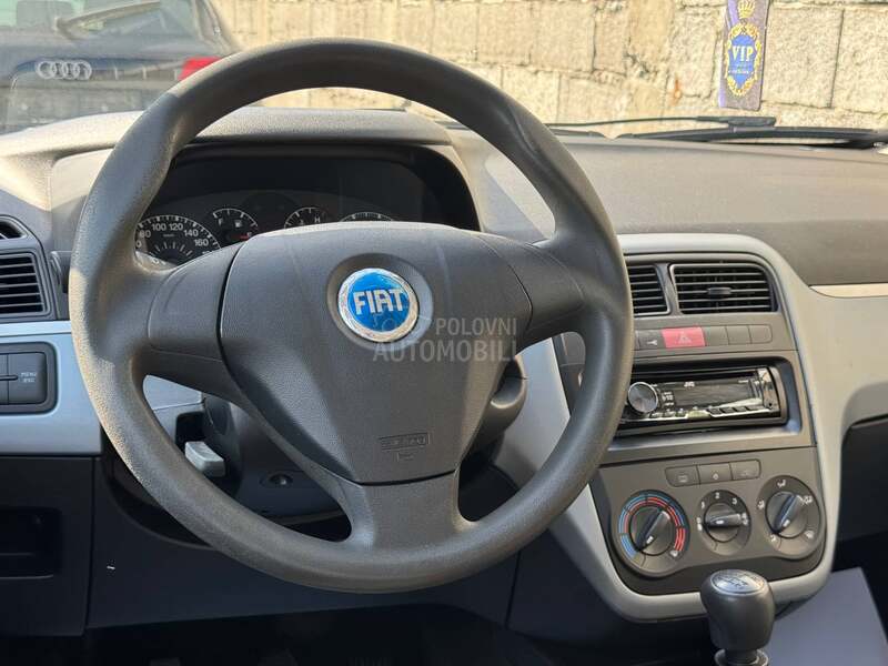 Fiat Grande Punto 1.4 Young CH AC