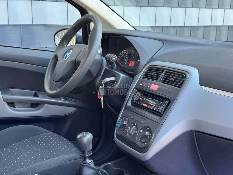 Fiat Grande Punto 1.4 Young CH AC