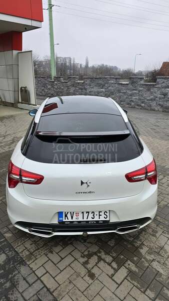 DS 5 