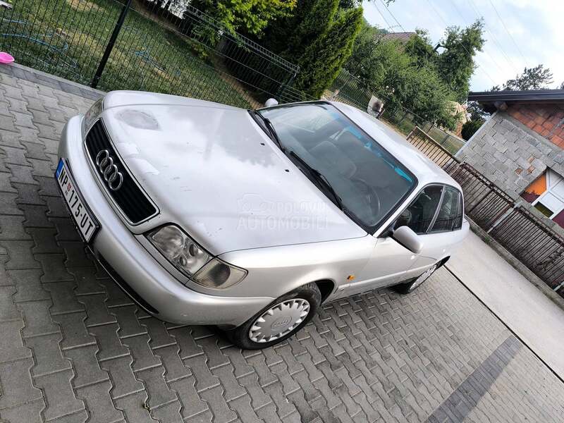 Audi A6 c4 a6