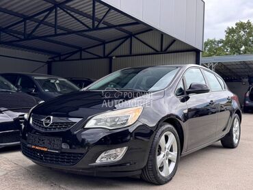 Opel Astra J 1.7CDTI 110