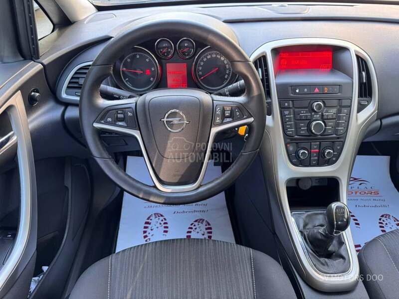 Opel Astra J 1.7CDTI 110