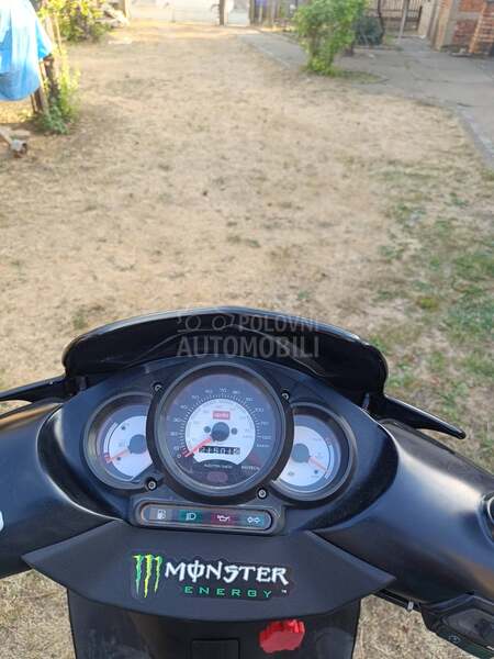 Aprilia sr50