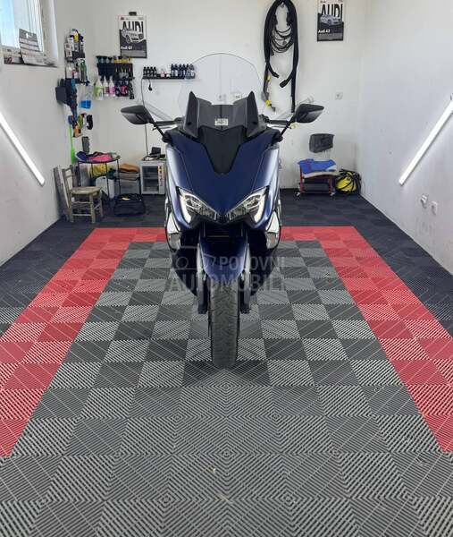 Yamaha T max 530 DX Tmax Akrap