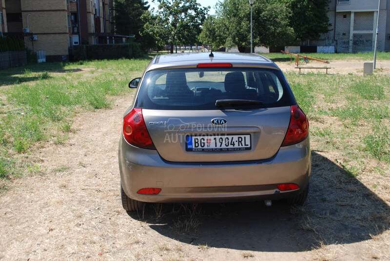 Kia cee`d 1.4