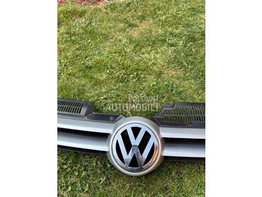 Maska prednjeg branika /grill za Volkswagen Golf 5