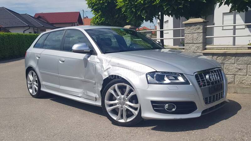 Audi S3 S3 OŠTEĆEN  CH