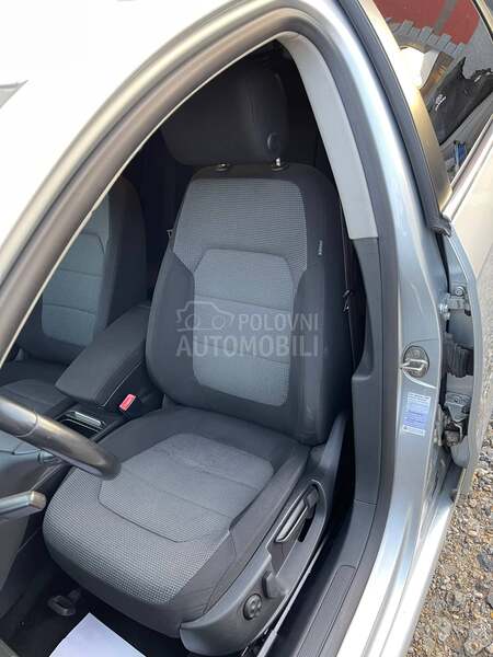 Volkswagen Passat B7 