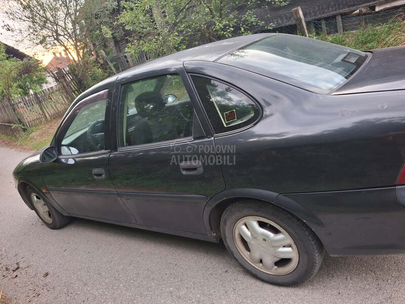 Opel Vectra B 