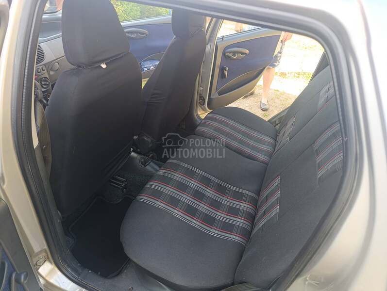 Fiat Punto 1.2 8v