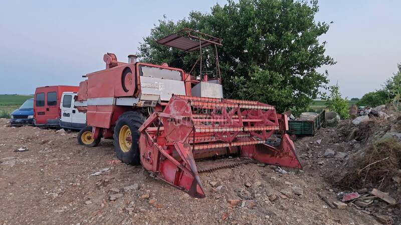 Massey Ferguson 520D