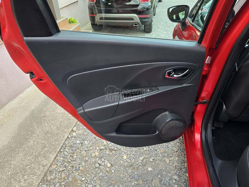 Renault Clio 1.2 TCE AU TO NA VI