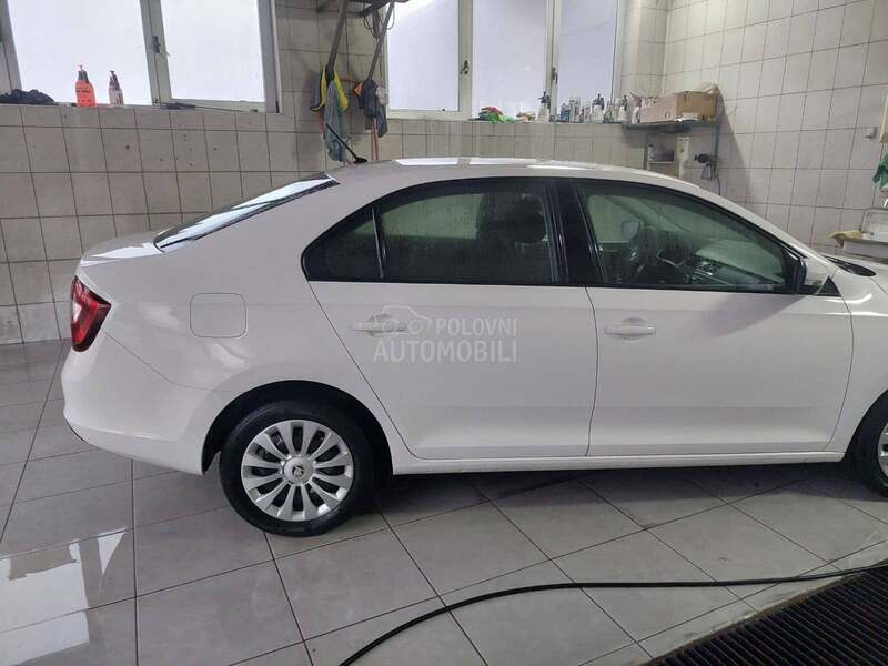 Škoda Rapid 