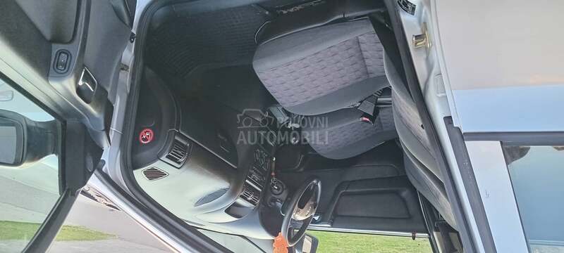 Opel Astra G 