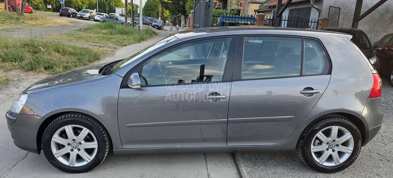 Volkswagen Golf 5 1.4 TSI