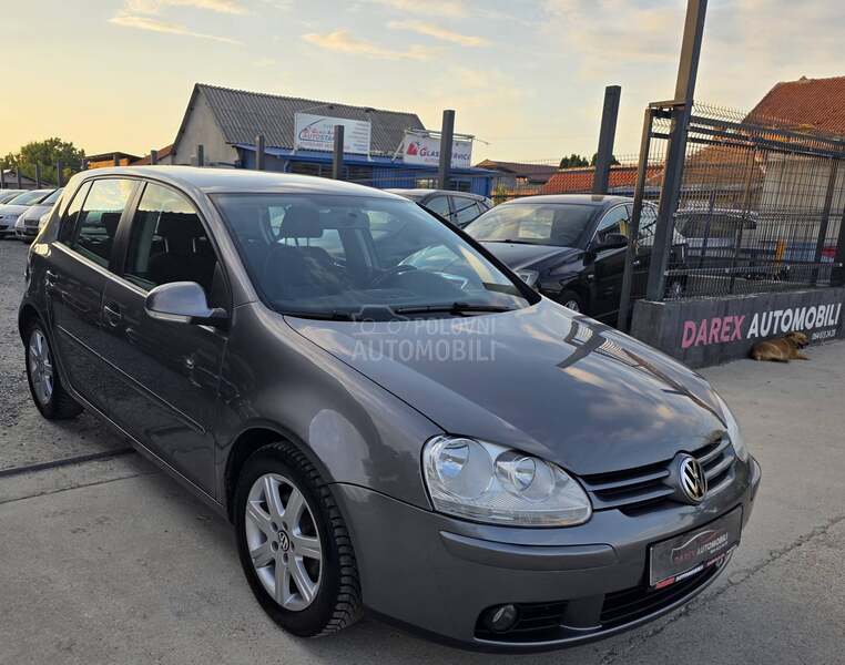 Volkswagen Golf 5 1.4 TSI