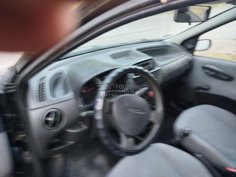 Fiat Punto 1,2 8v