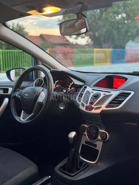 Ford Fiesta 1.25 Titanium CH