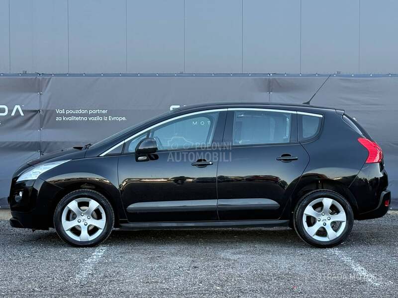 Peugeot 3008 1.6 E HDI NAVY
