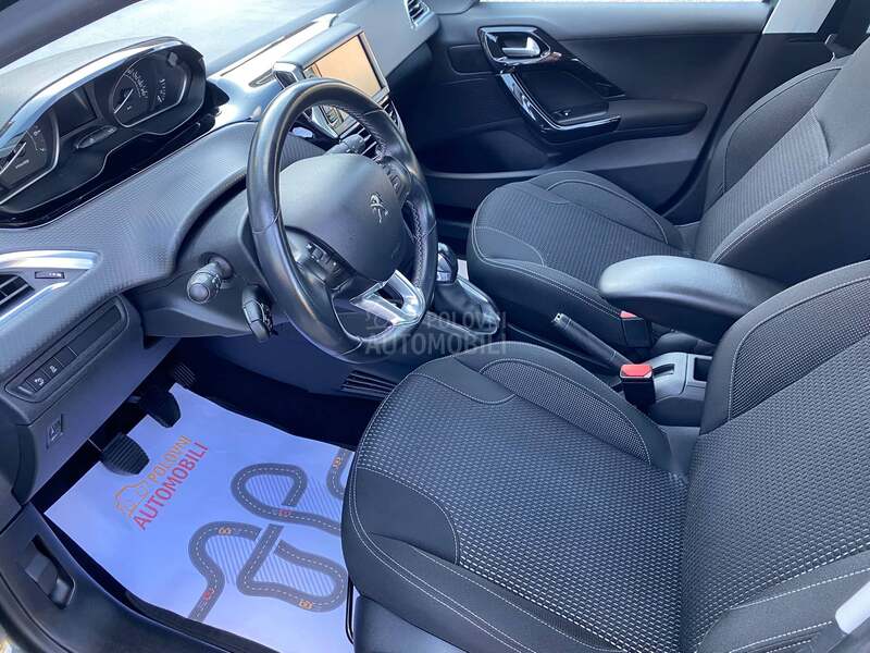 Peugeot 208 Allure 100.000 k.m.