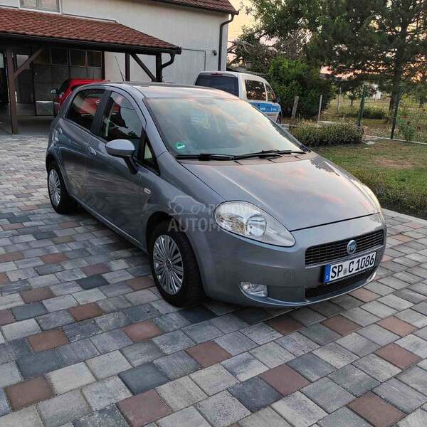 Fiat Grande Punto E X T R A