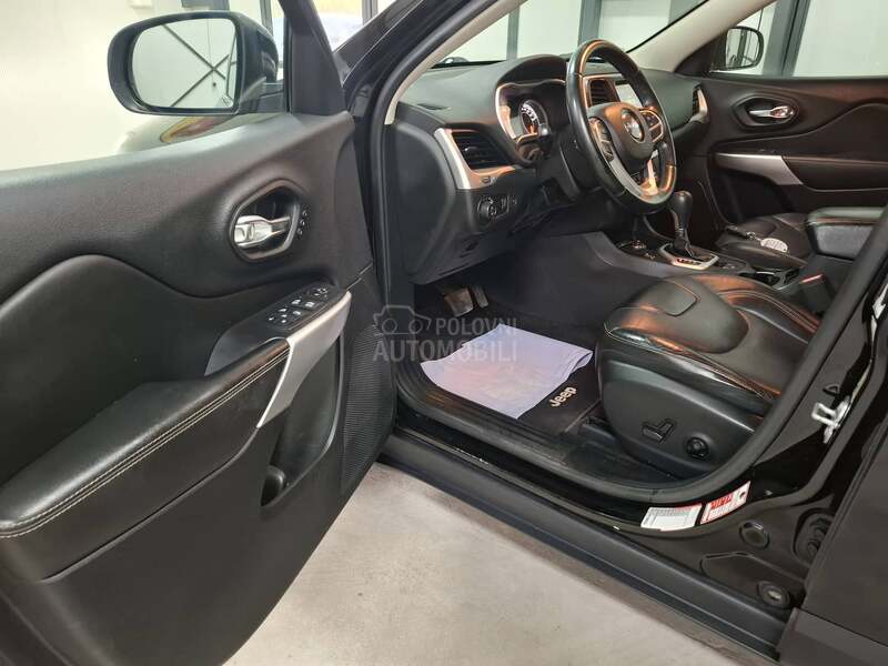 Jeep Cherokee 2.2mjet LIMITED