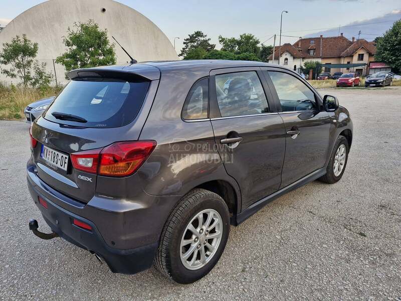 Mitsubishi ASX 4 X 4