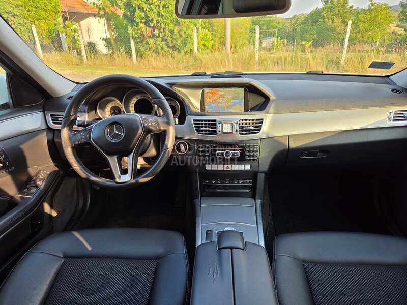 Mercedes Benz E 250 Besprekoran