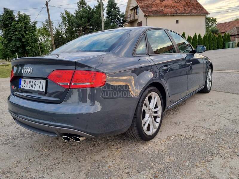 Audi S4 V6T Quattro