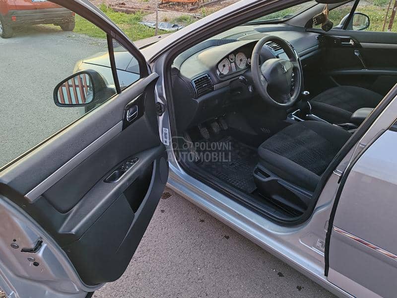 Peugeot 407 