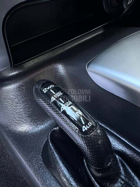 Jeep Cherokee 2.8CRD LIMITED NOV