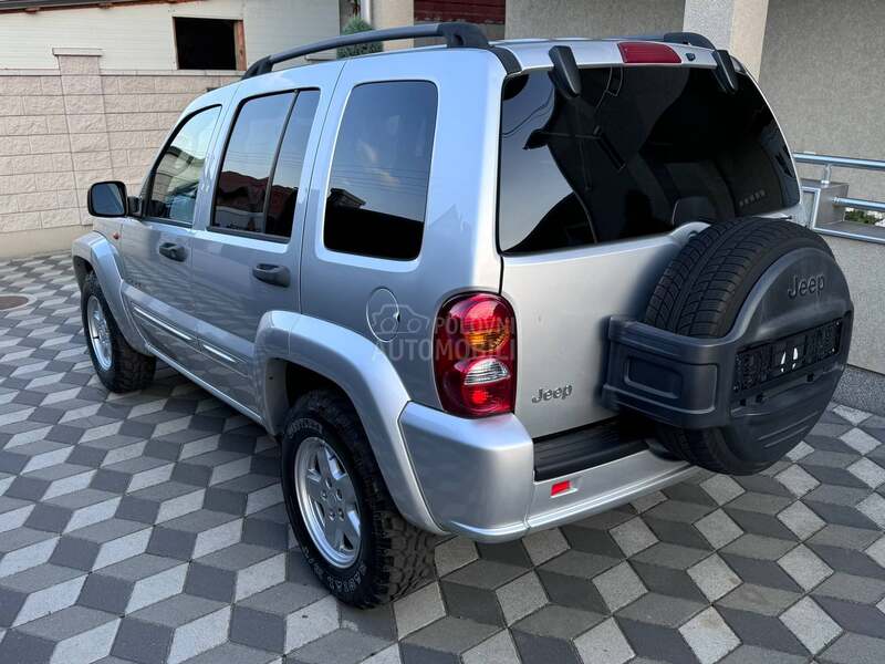 Jeep Cherokee 2.8CRD LIMITED NOV
