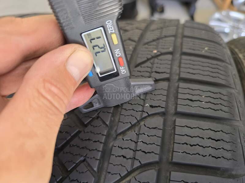 Goodride 225/55 R18 Zimska