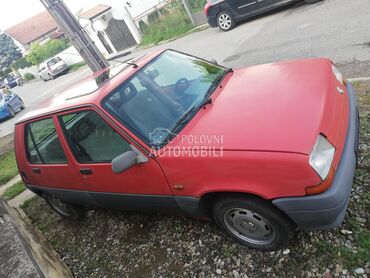 Renault R 5 