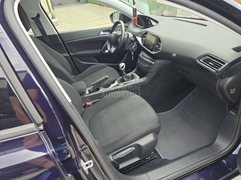 Peugeot 308 1.6 eHDI