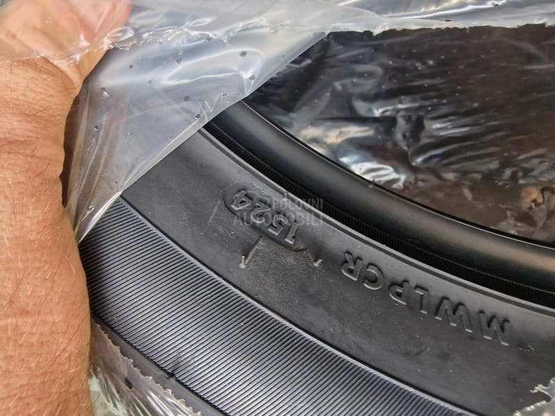 Star Performer 235/55 R18 Zimska