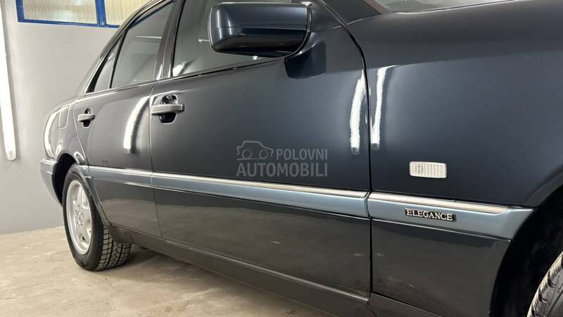 Mercedes Benz C 250 80hiljjj  2.5td
