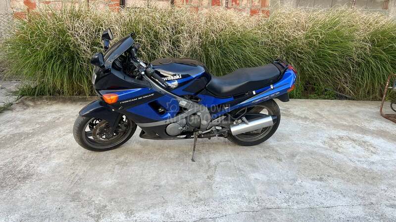 Kawasaki zzr 600 A2