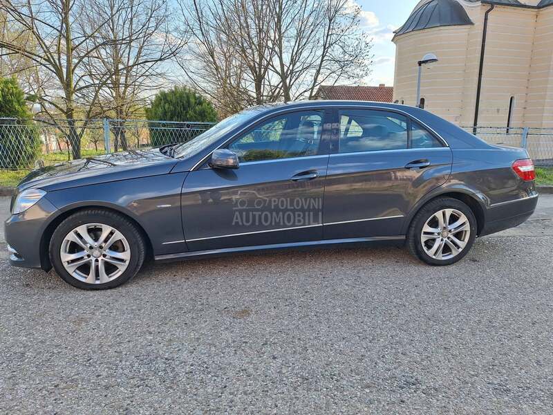 Mercedes Benz E 220 CDI