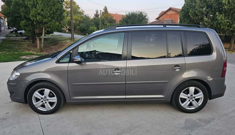 Volkswagen Touran 1.4tsi CH