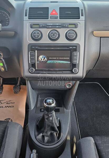 Volkswagen Touran 1.4tsi CH