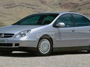 Citroen C5 01-04 god -  kompletan auto u delovima