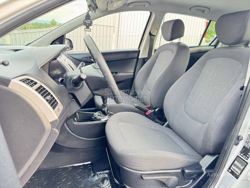 Hyundai i20 T O P  BESPREK0RAN