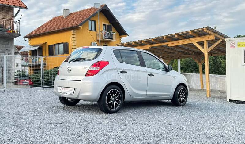Hyundai i20 T O P  BESPREK0RAN
