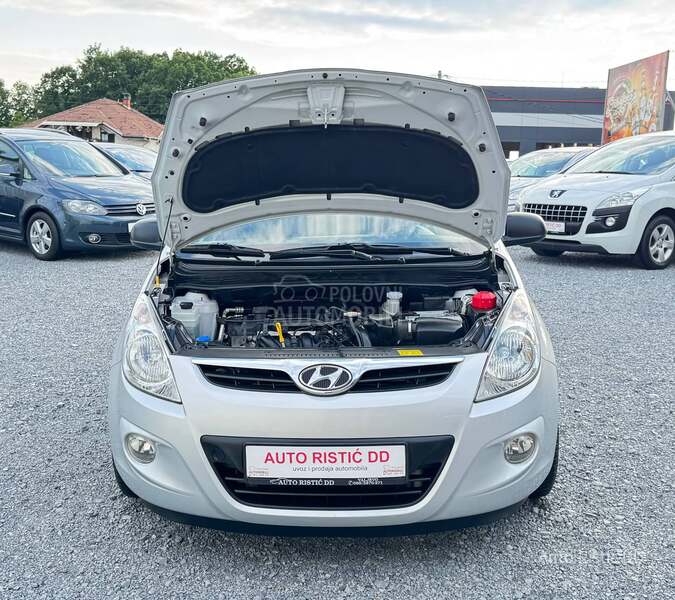 Hyundai i20 T O P  BESPREK0RAN
