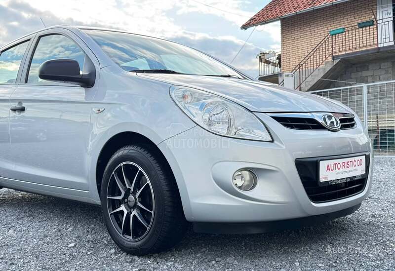Hyundai i20 T O P  BESPREK0RAN