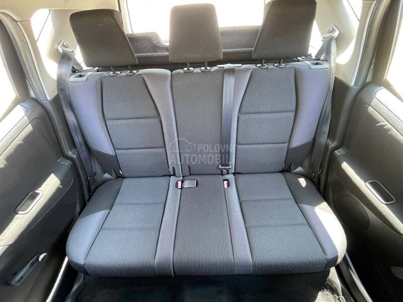 Peugeot 207 1.6hdi 2011 137.ooo